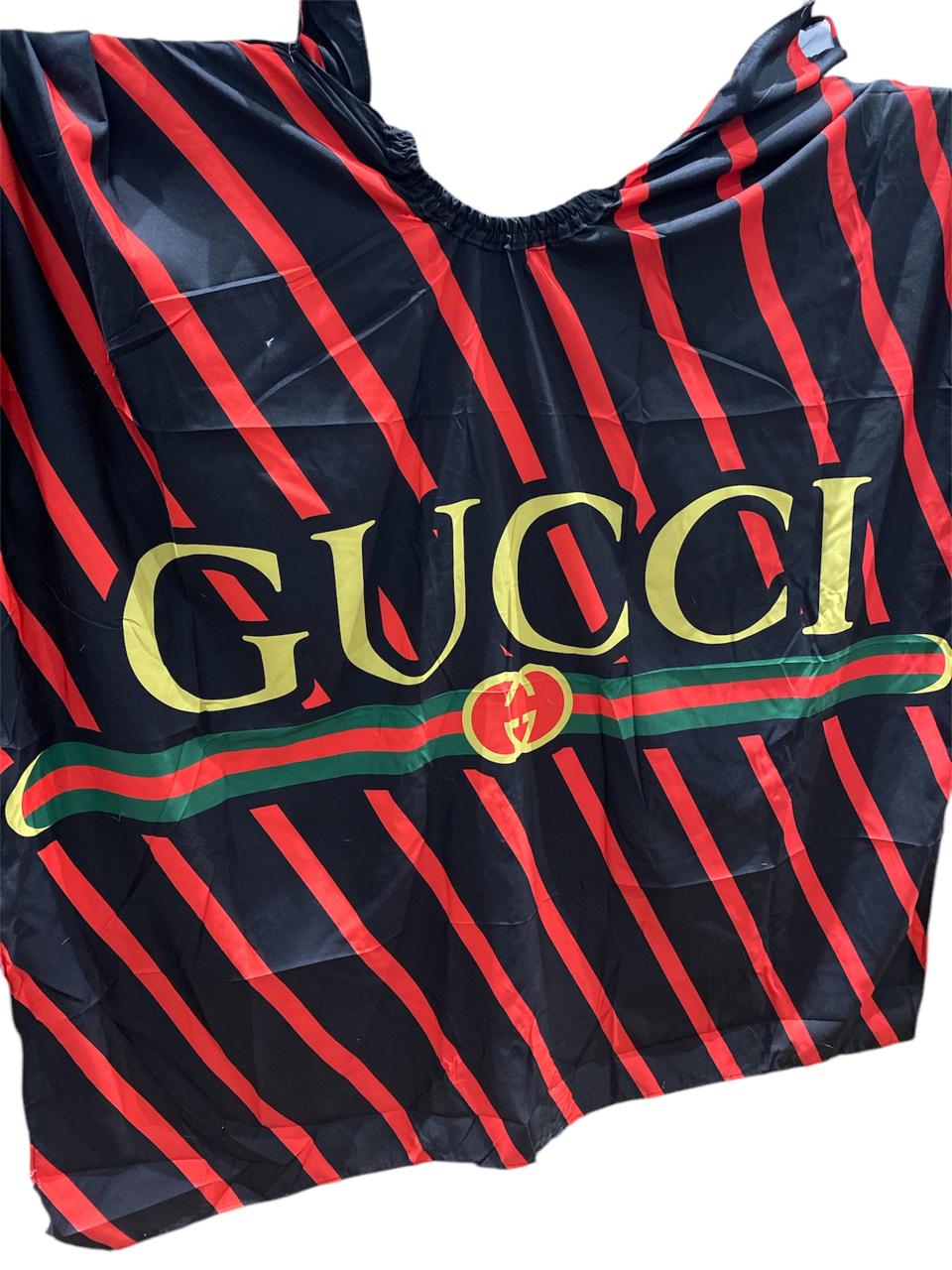 Capa corte GUCCI negra con rayas rojas con gancho GLM